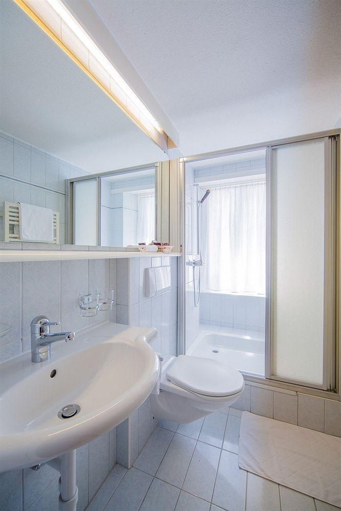 Hotel Heilquelle-Leukerbad-Therme Экстерьер фото